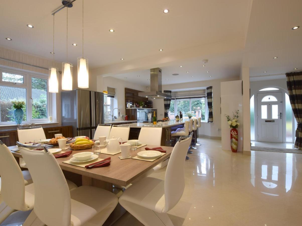 Solway Villa Chester Exterior photo