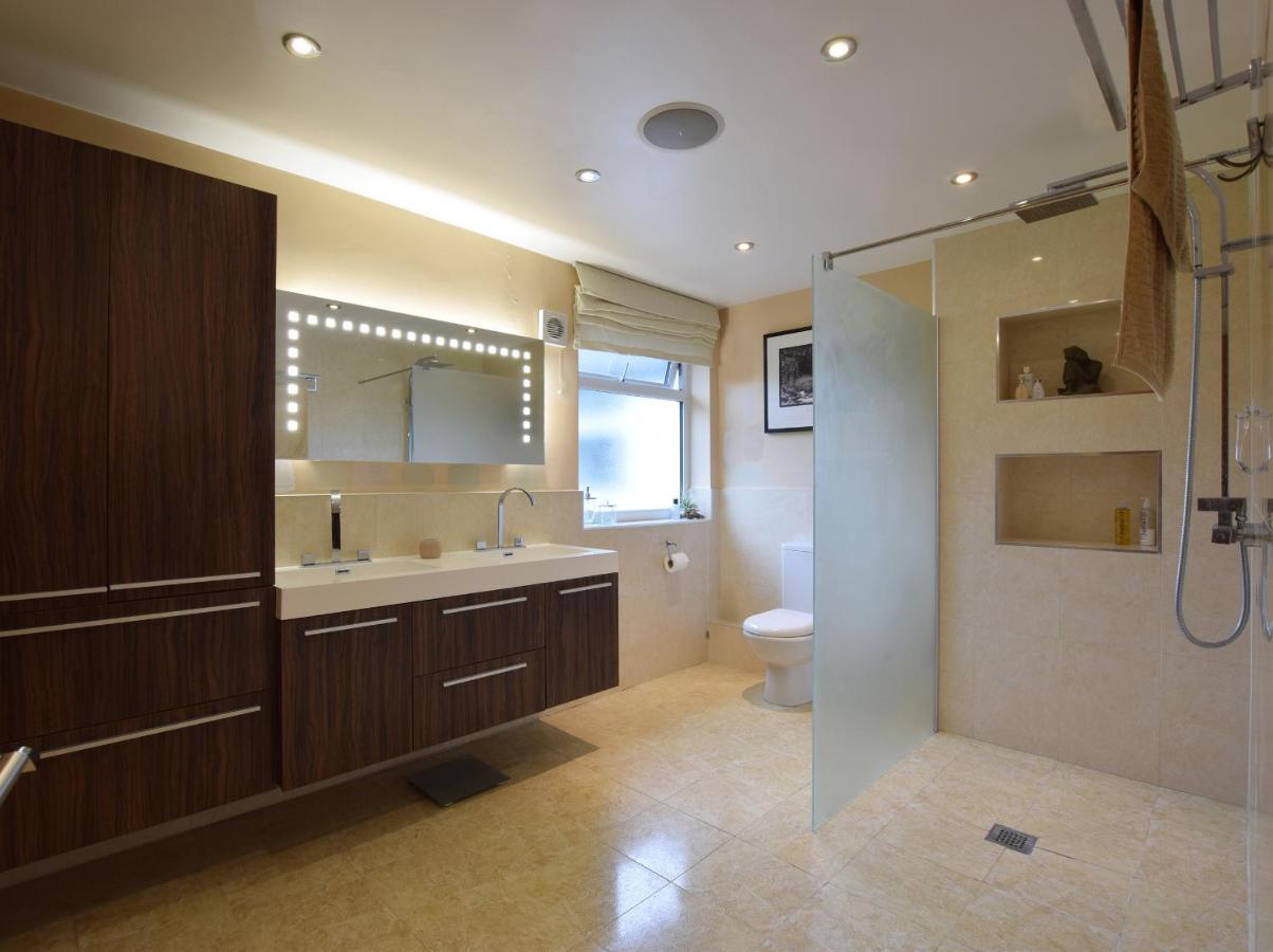 Solway Villa Chester Exterior photo